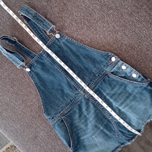 💙Free People💙 - Blue Denim Distressed Frayed Hem Overall Dress - Picture 15 of 15